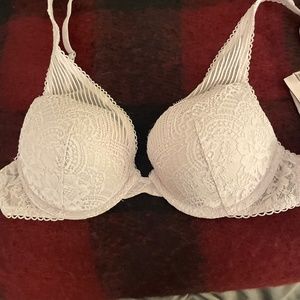 Victoria secret 32D